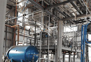 全自動(dòng)刮刀離心機(jī)刮料問(wèn)題不容小覷